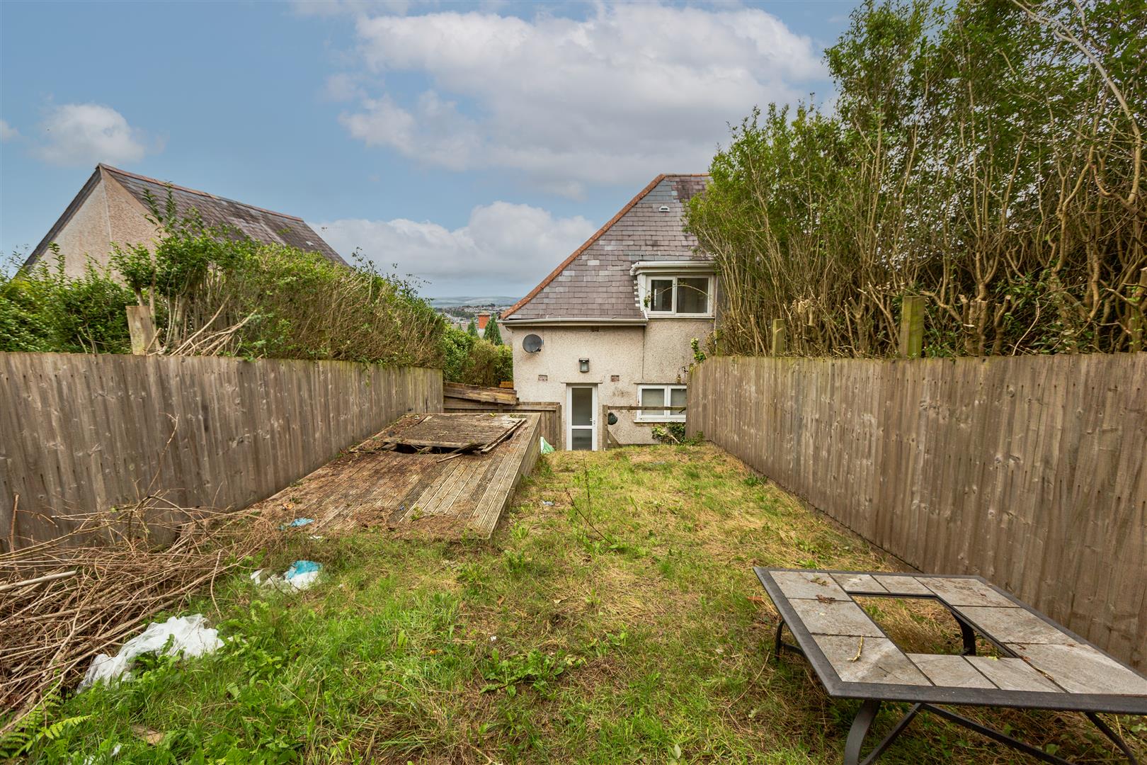 Gwynedd Avenue, Townhill, Swansea, SA1 6LJ